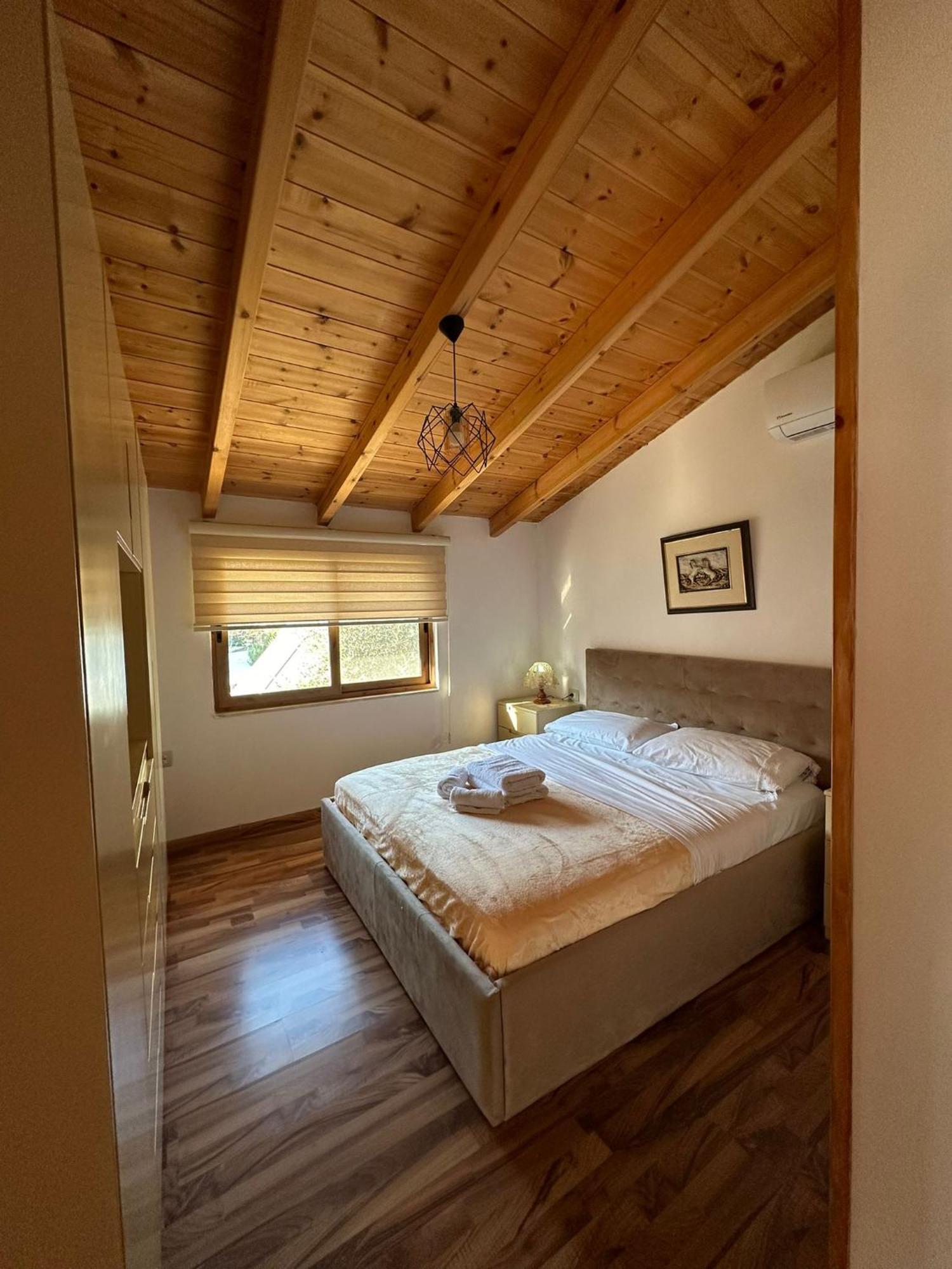 Alimeti Guesthouse Berat Bagian luar foto
