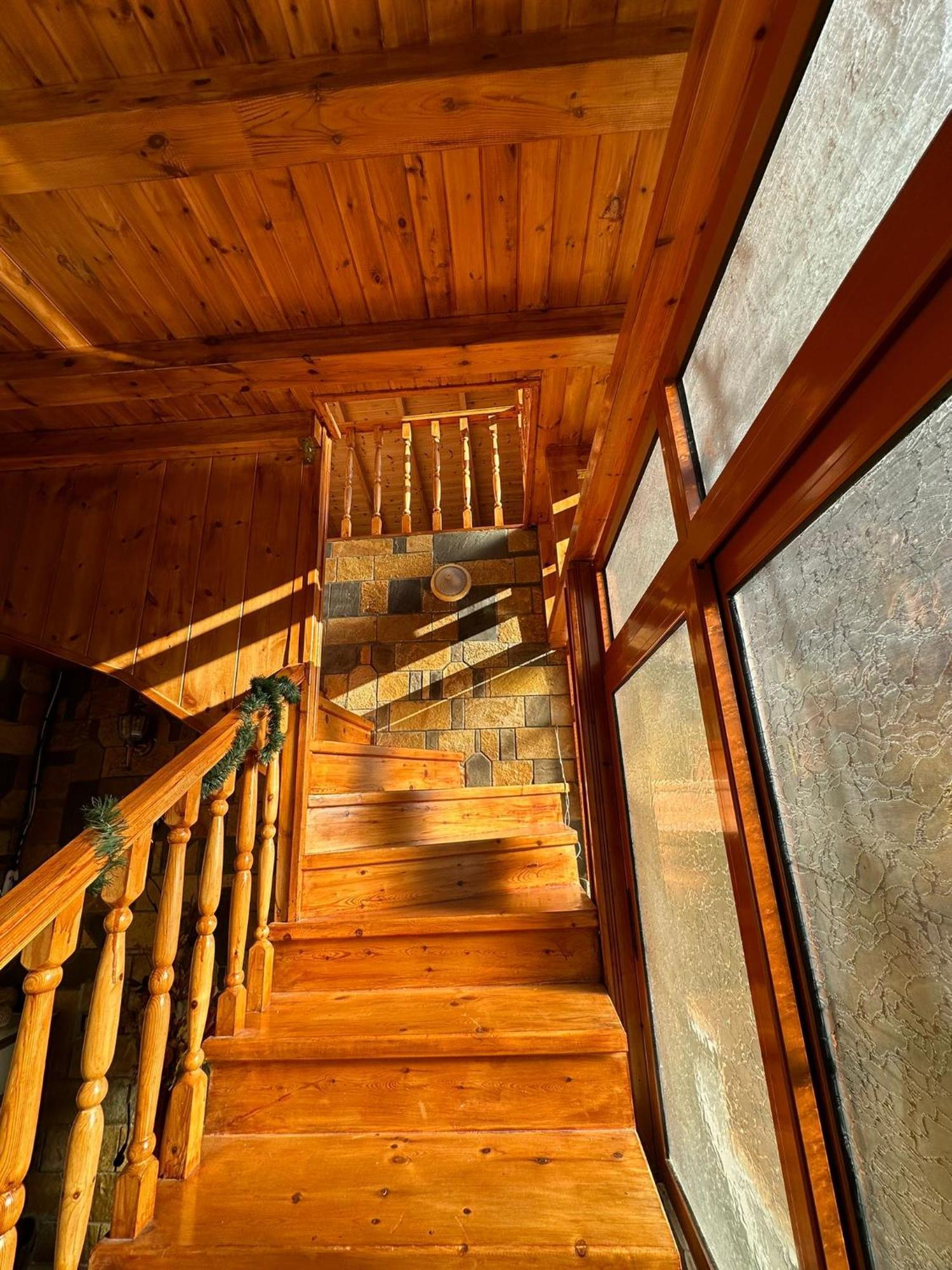 Alimeti Guesthouse Berat Bagian luar foto